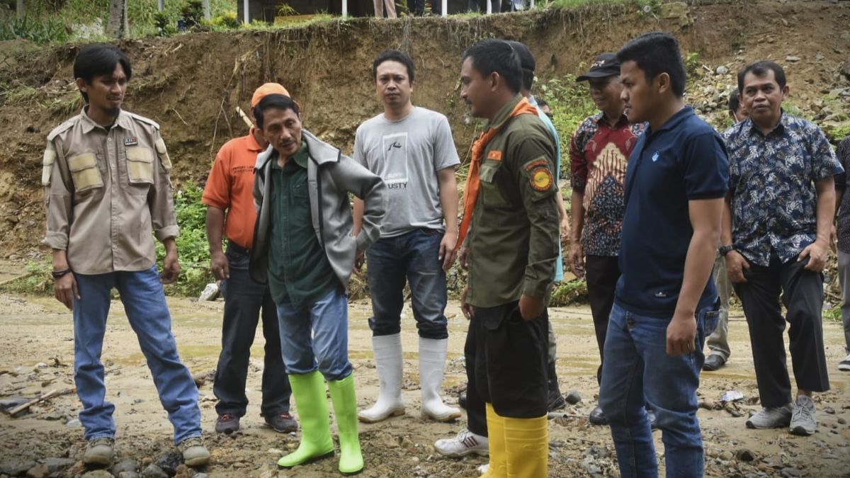 Video: Cegah Bencana, Pemkab Gorontalo, YPLTG & Korpala Tanam 200 Bambu Kuning