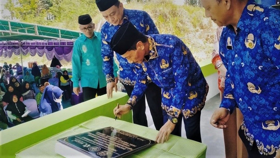 Petani di Tabongo Timur Resmi Miliki Saung Tani Melalui Program Readsi