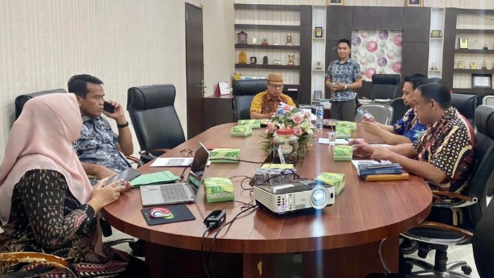 Pimpin Rapat, Sekda Roni Upayakan Sertifikat Barang Milik Daerah