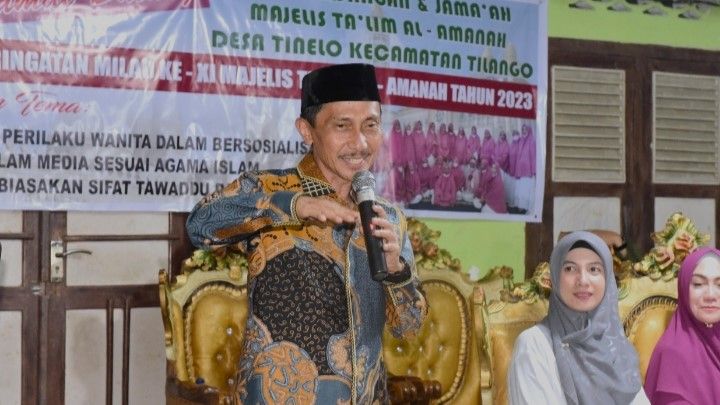 Bupati Nelson Berharap Majelis Taklim Jadi Wadah Lahirnya Ustadzah