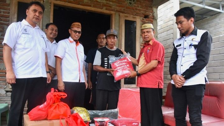 Korban Kebakaran Rumah di Kelurahan Hutuo Dapat Bantuan