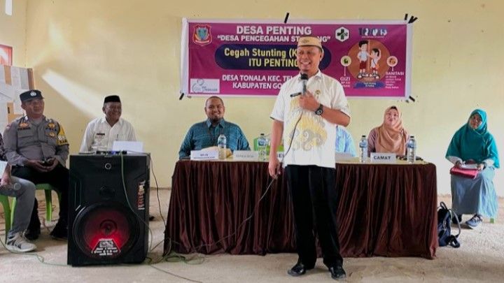 Sekda Roni Buka Desa "PENTING" di Tonala