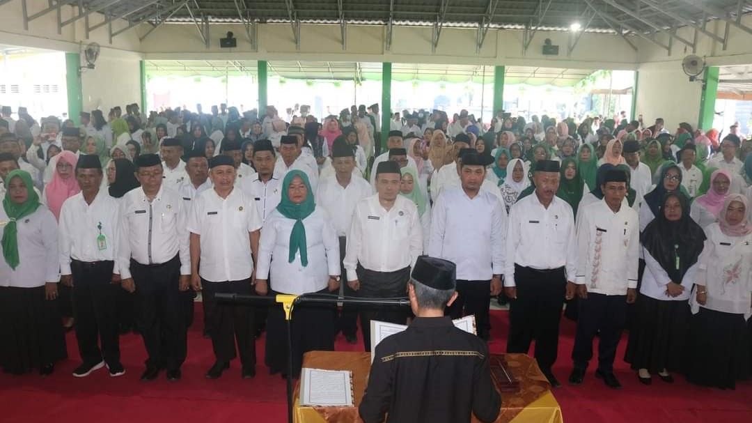 Bupati Gorontalo Lantik Pejabat Fungsional dan Koordinator Wilayah Pendidikan Kecamatan