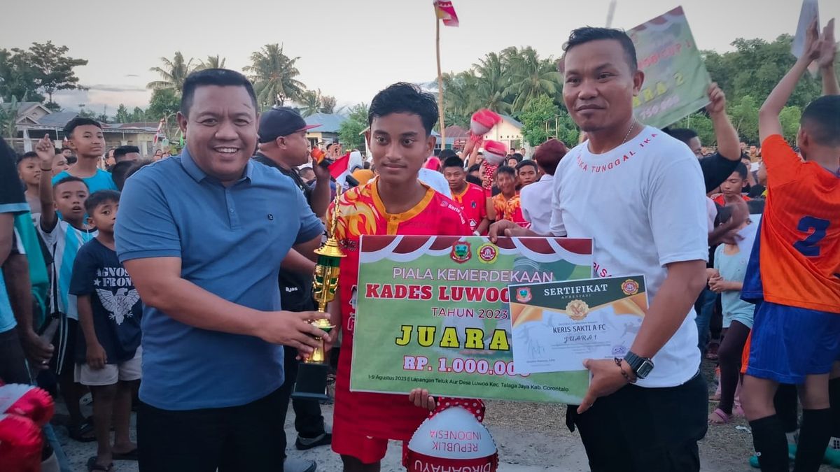 Keris Sakti Fc Juarai Turnamen Sepak Bola Piala Kemerdekaan Kades Luwoo Cup