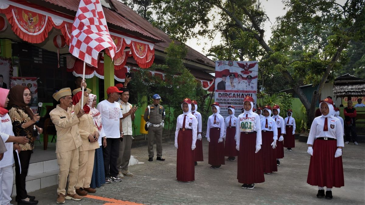 183 Peserta Lomba Gerak Jalan Meriahkan HUT RI ke-78 se-Kecamatan Limboto