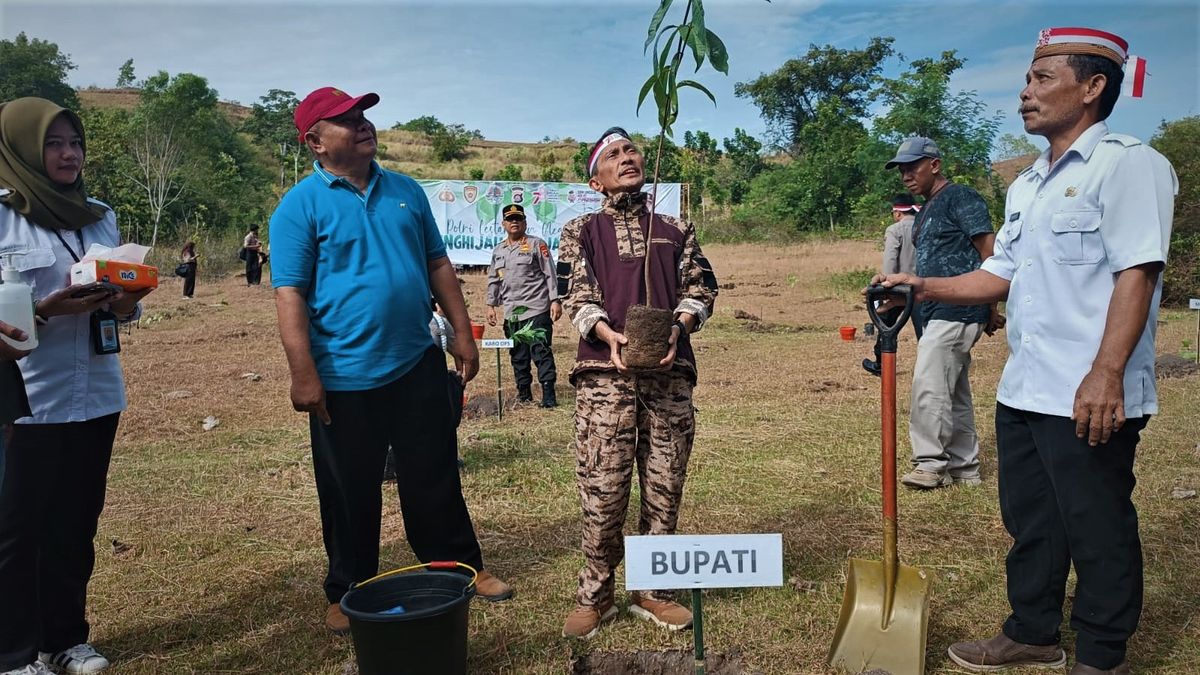 Tanam Pohon Bersama Polri, Nelson: Nafas Baru Lestarikan Negeri