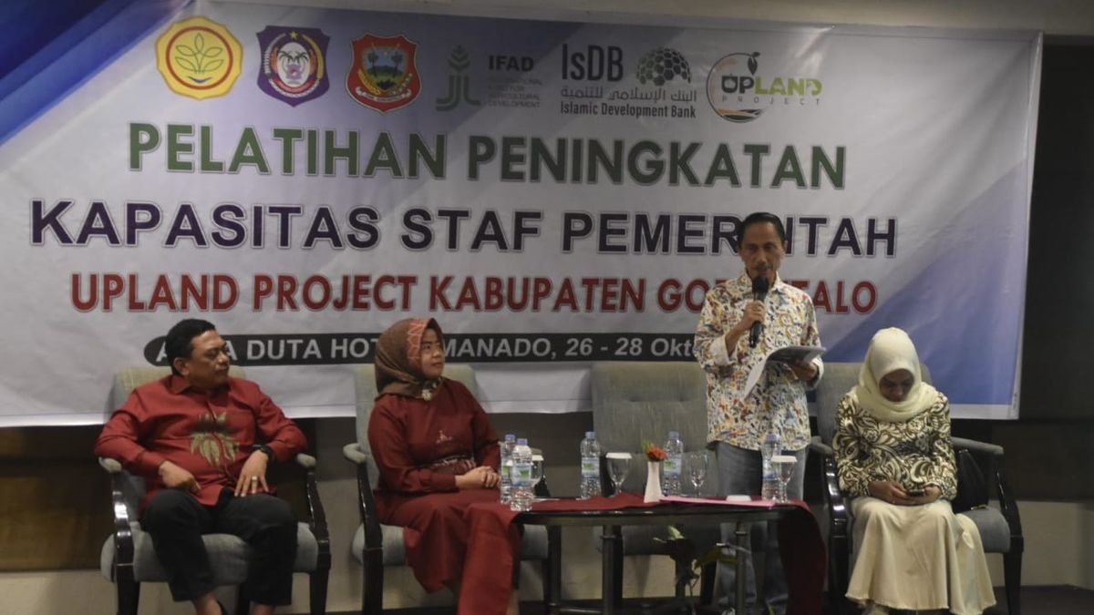 Bupati Gorontalo Buka Pelatihan Kapasitas Staf Pemerintah UPLAND Project