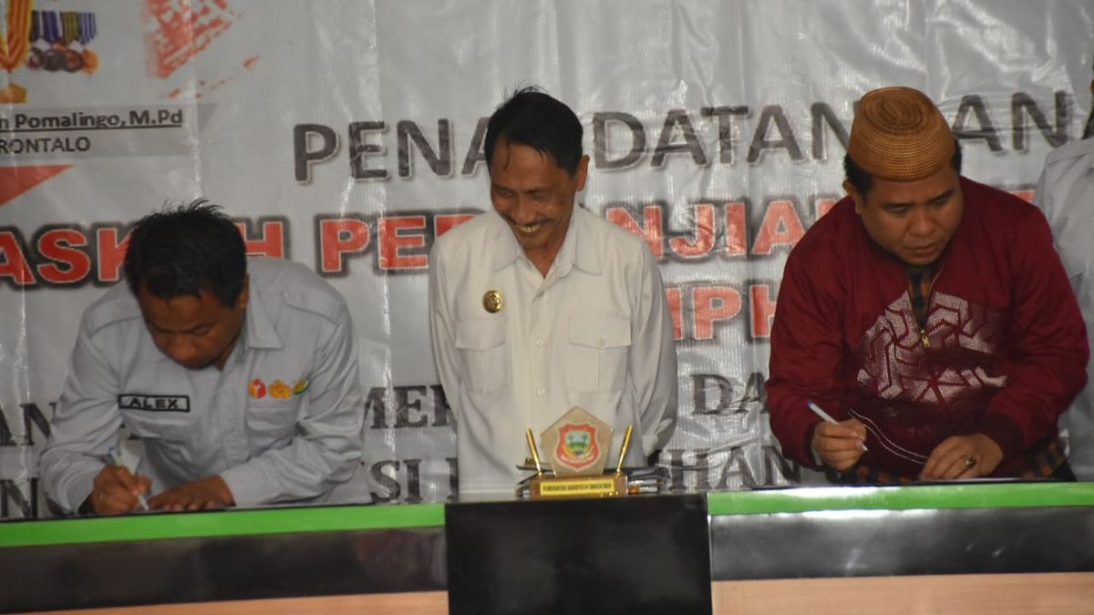 Pemkab Gorontalo, KPU dan Bawaslu Teken NPHD Pilkada 2024