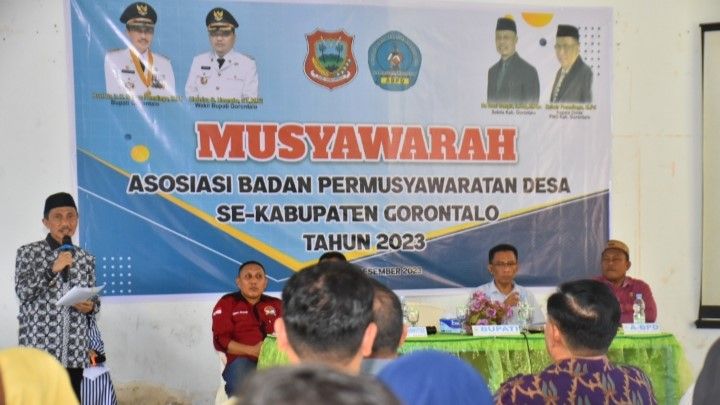 Nelson Pomalingo Buka Musyawarah Asosiasi BPD se-Kabupaten Gorontalo