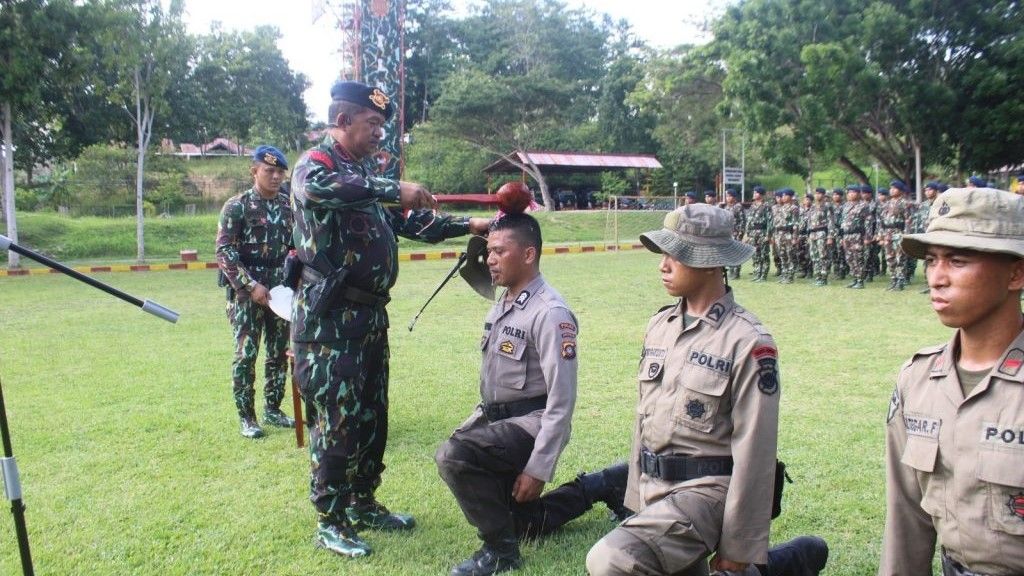 Bintara dan Tamtama Brimob Polda Gorontalo Jalani Pembinaan Tradisi