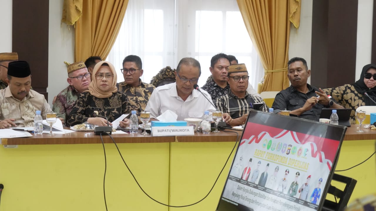 Roni Sampir Paparkan Persiapan Pemilu Bersama Forkopimda Provinsi