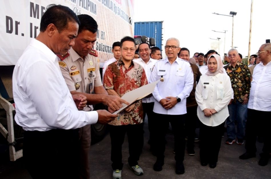 Menteri Pertanian Lepas Ekspor 50.000 Ton Jagung Gorontalo ke Filipina