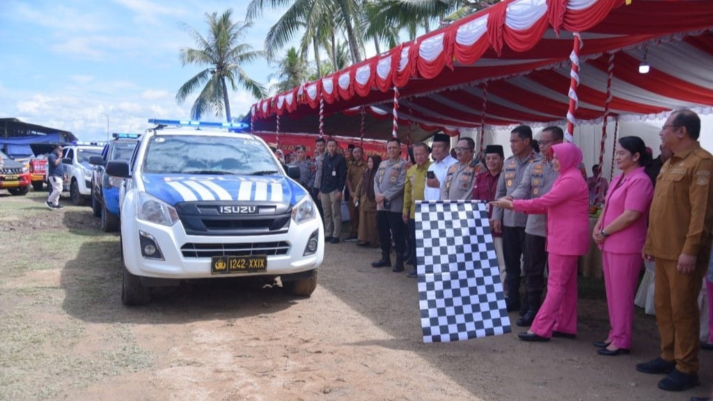 Hari Bhayangkara ke-78, Polda Gorontalo Distribusikan 8000 Paket Sembako