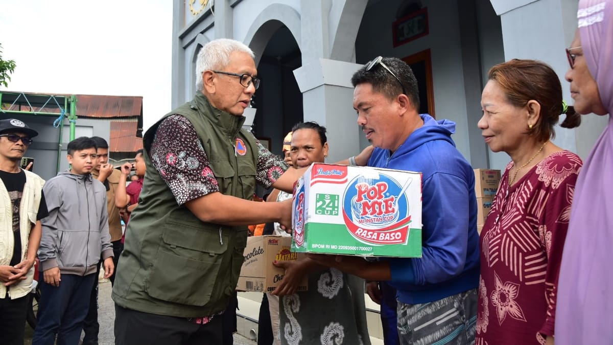 Penjabat Gubernur Gorontalo Tinjau Korban Banjir di Tilango