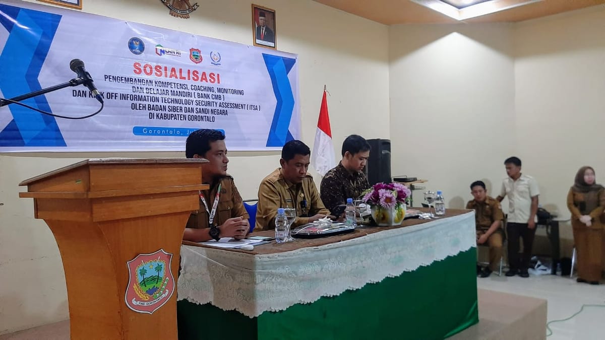 Pemkab Gorontalo Bekali Kasubag Kepegawaian dengan Bank CMB