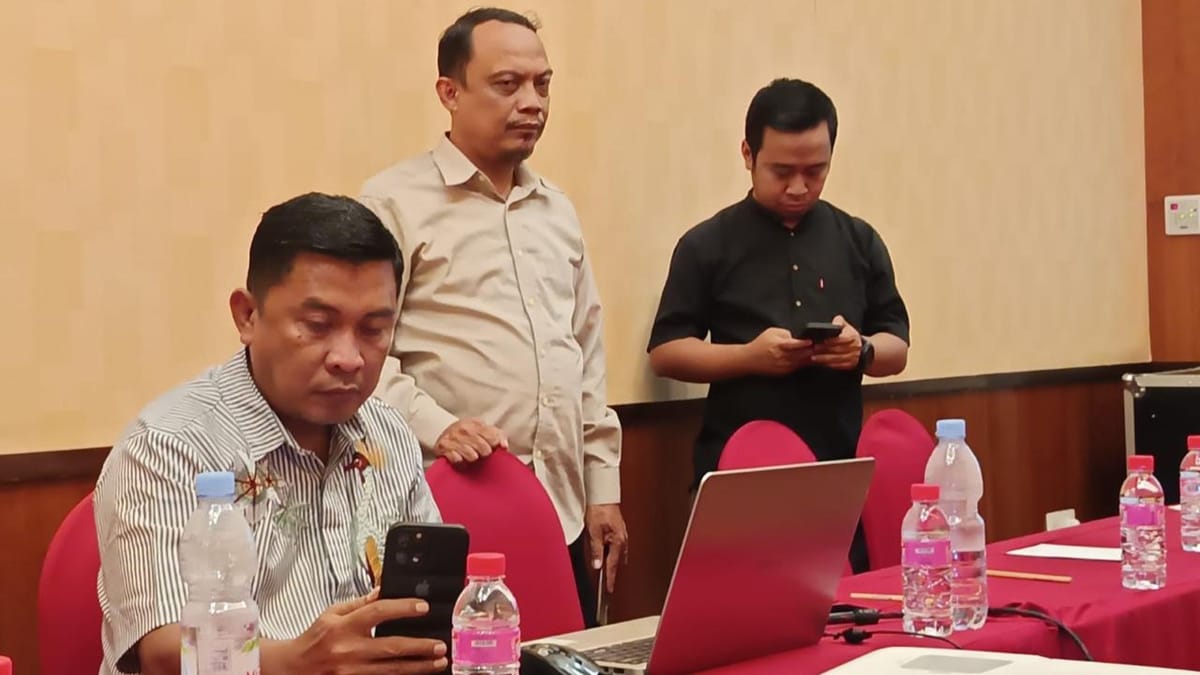 Kepala BKAD Kabupaten Gorontalo Ikut Diklat Bimbingan Proper di BPSDMD Sulut