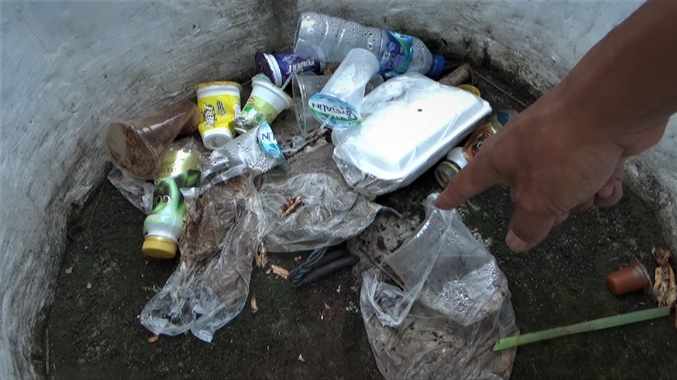 Video: Taman Budaya Limboto Penuh Sampah Mirip Sarang Ular