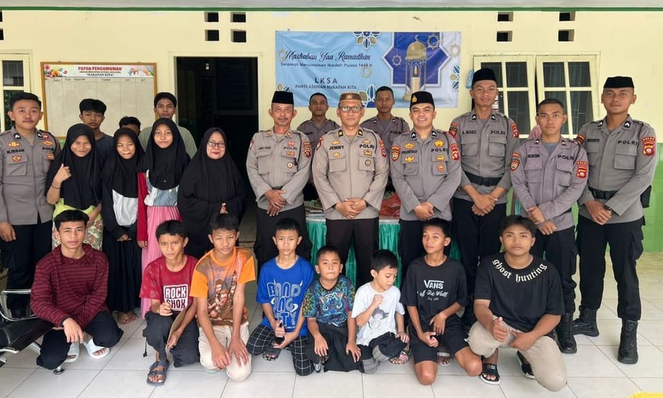 Samapta Polda Gorontalo Berbagi Kebaikan Kepada Anak-Anak Panti Asuhan